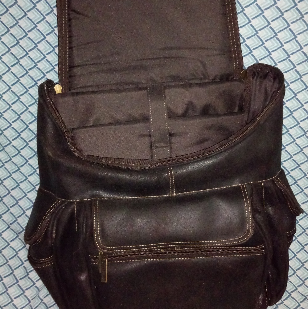 Le Donne Leather backpack